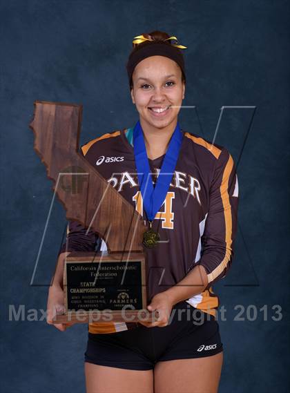 Thumbnail 1 in Francis Parker (CIF State Final D4 Awards) photogallery.