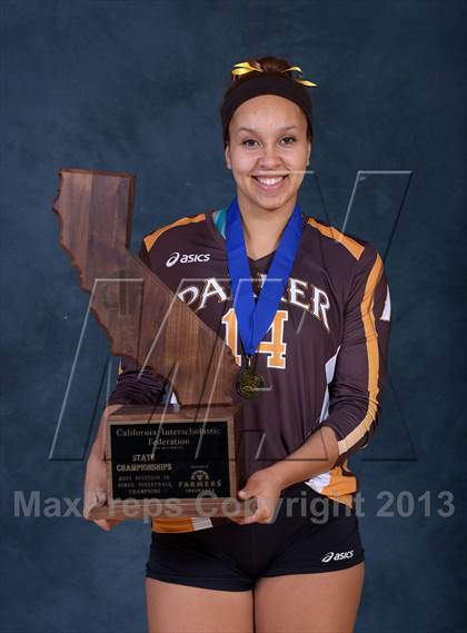 Thumbnail 2 in Francis Parker (CIF State Final D4 Awards) photogallery.