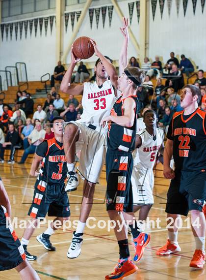 Thumbnail 1 in Half Moon Bay vs. Salesian (CIF NorCal Regional D4 Semifinal) photogallery.