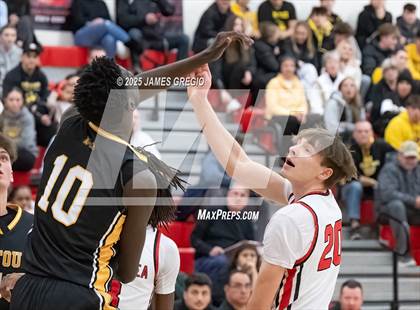 Thumbnail 1 in Montour @ Moon Area photogallery.