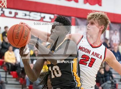 Thumbnail 3 in Montour @ Moon Area photogallery.
