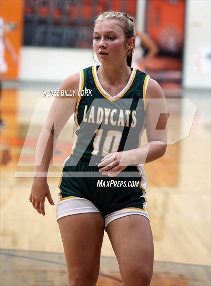 Thumbnail 1 in Grand Saline vs Harleton photogallery.