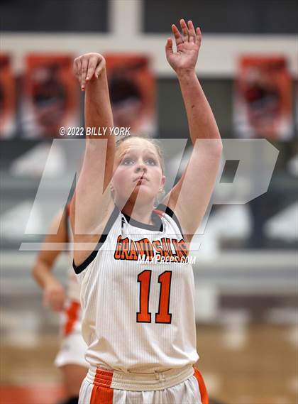 Thumbnail 1 in Grand Saline vs Harleton photogallery.
