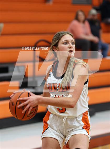 Thumbnail 3 in Grand Saline vs Harleton photogallery.