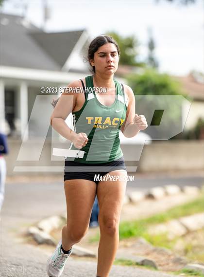 Thumbnail 2 in T-Cal Invitational photogallery.