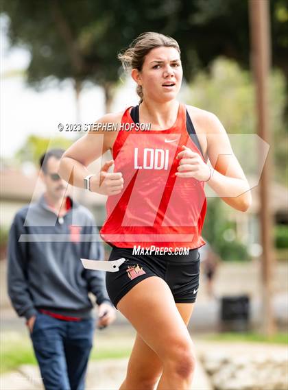 Thumbnail 1 in T-Cal Invitational photogallery.