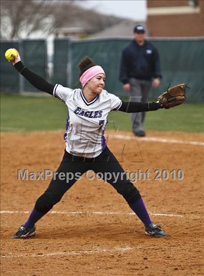 Thumbnail 3 in Crowley vs. Bell (Mansfield Varsity Softball Tournament) photogallery.