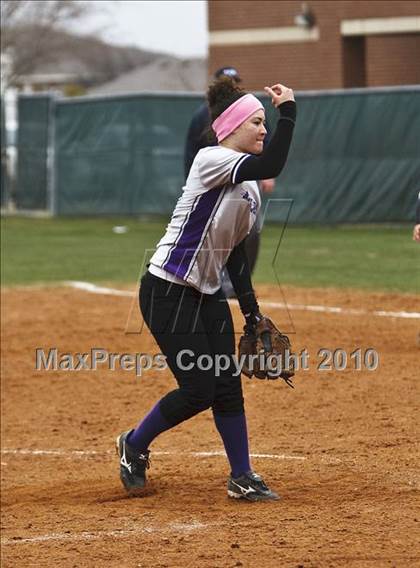 Thumbnail 1 in Crowley vs. Bell (Mansfield Varsity Softball Tournament) photogallery.