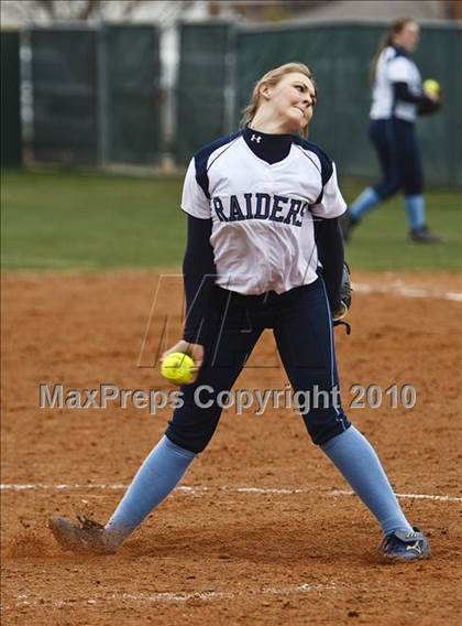 Thumbnail 2 in Crowley vs. Bell (Mansfield Varsity Softball Tournament) photogallery.