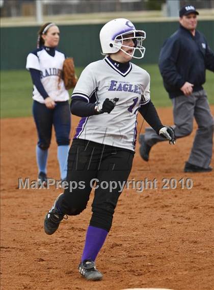 Thumbnail 1 in Crowley vs. Bell (Mansfield Varsity Softball Tournament) photogallery.