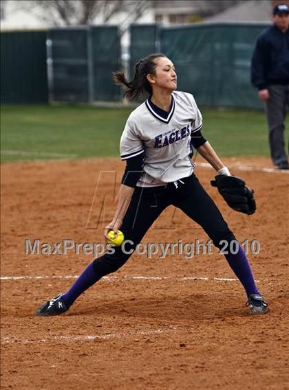 Thumbnail 3 in Crowley vs. Bell (Mansfield Varsity Softball Tournament) photogallery.