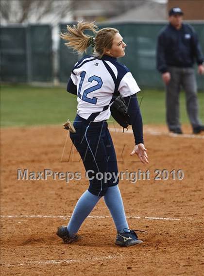Thumbnail 2 in Crowley vs. Bell (Mansfield Varsity Softball Tournament) photogallery.