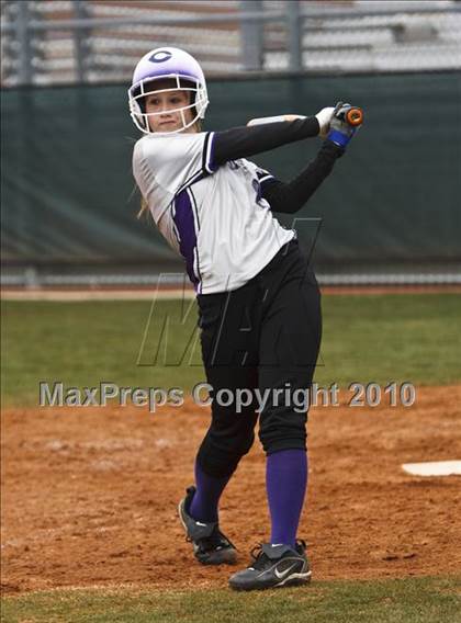 Thumbnail 3 in Crowley vs. Bell (Mansfield Varsity Softball Tournament) photogallery.