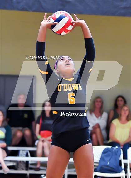 Thumbnail 2 in Bishop O'Dowd vs. Mira Costa (Nike Tournament of Champions) photogallery.