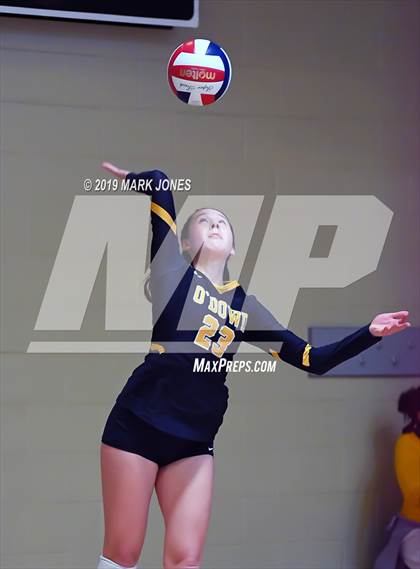 Thumbnail 3 in Bishop O'Dowd vs. Mira Costa (Nike Tournament of Champions) photogallery.