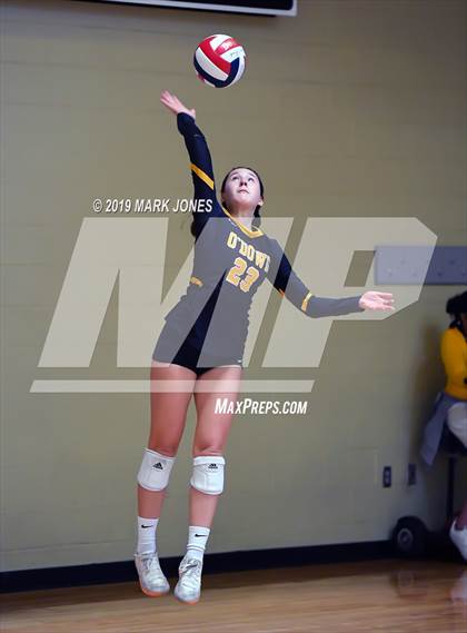 Thumbnail 2 in Bishop O'Dowd vs. Mira Costa (Nike Tournament of Champions) photogallery.