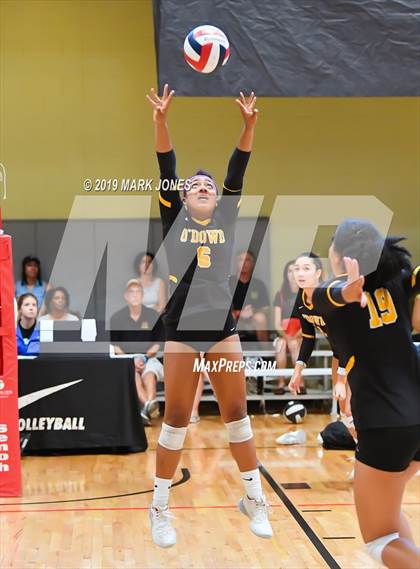Thumbnail 1 in Bishop O'Dowd vs. Mira Costa (Nike Tournament of Champions) photogallery.