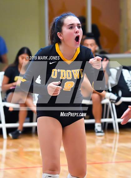 Thumbnail 1 in Bishop O'Dowd vs. Mira Costa (Nike Tournament of Champions) photogallery.