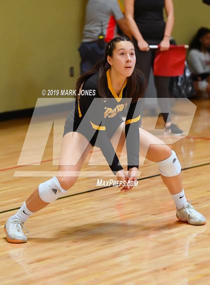 Thumbnail 1 in Bishop O'Dowd vs. Mira Costa (Nike Tournament of Champions) photogallery.
