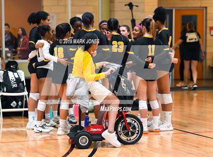 Thumbnail 1 in Bishop O'Dowd vs. Mira Costa (Nike Tournament of Champions) photogallery.
