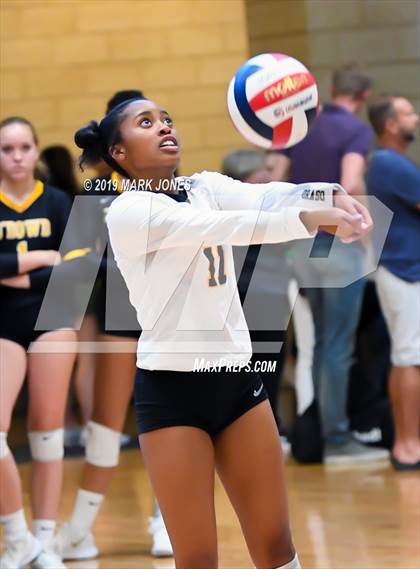 Thumbnail 2 in Bishop O'Dowd vs. Mira Costa (Nike Tournament of Champions) photogallery.