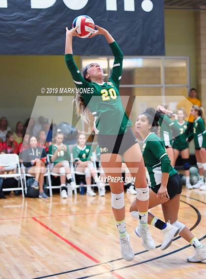 Thumbnail 2 in Bishop O'Dowd vs. Mira Costa (Nike Tournament of Champions) photogallery.