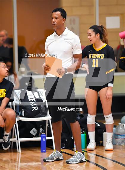 Thumbnail 1 in Bishop O'Dowd vs. Mira Costa (Nike Tournament of Champions) photogallery.