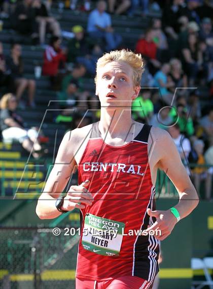 Thumbnail 2 in Oregon Relays - Boys 3K photogallery.