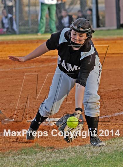 Thumbnail 2 in White Oak @ Havelock photogallery.