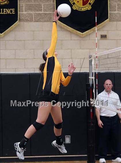 Thumbnail 1 in Bishiop O'Dowd vs. Napa (Super 8 Invitational) photogallery.