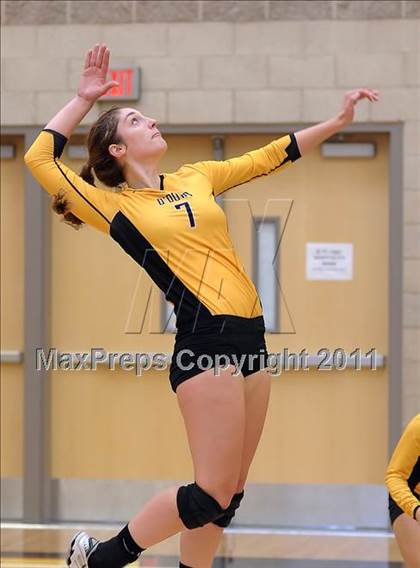 Thumbnail 3 in Bishiop O'Dowd vs. Napa (Super 8 Invitational) photogallery.