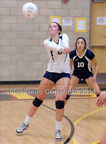 Thumbnail 1 in Bishiop O'Dowd vs. Napa (Super 8 Invitational) photogallery.