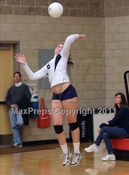 Thumbnail 3 in Bishiop O'Dowd vs. Napa (Super 8 Invitational) photogallery.