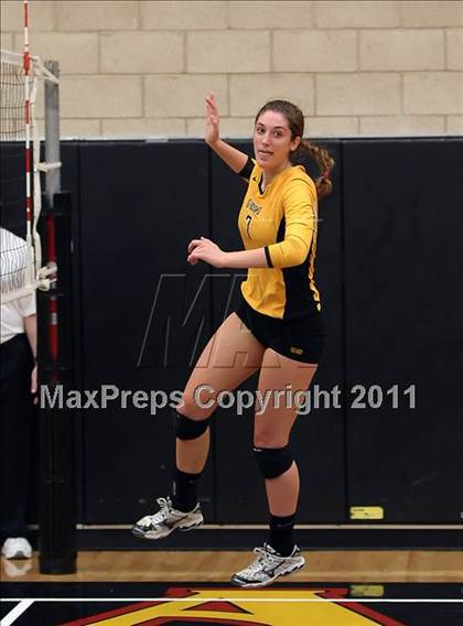 Thumbnail 3 in Bishiop O'Dowd vs. Napa (Super 8 Invitational) photogallery.