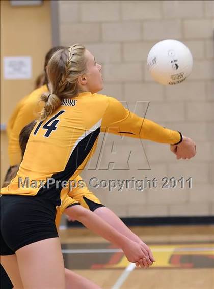 Thumbnail 1 in Bishiop O'Dowd vs. Napa (Super 8 Invitational) photogallery.