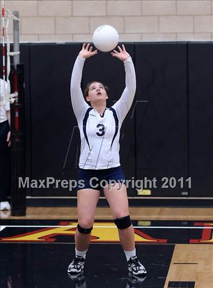 Thumbnail 3 in Bishiop O'Dowd vs. Napa (Super 8 Invitational) photogallery.