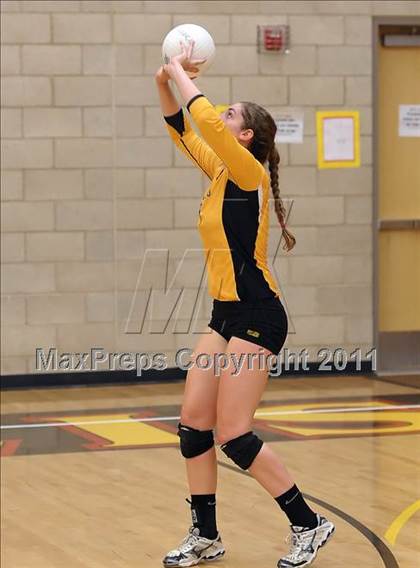 Thumbnail 3 in Bishiop O'Dowd vs. Napa (Super 8 Invitational) photogallery.