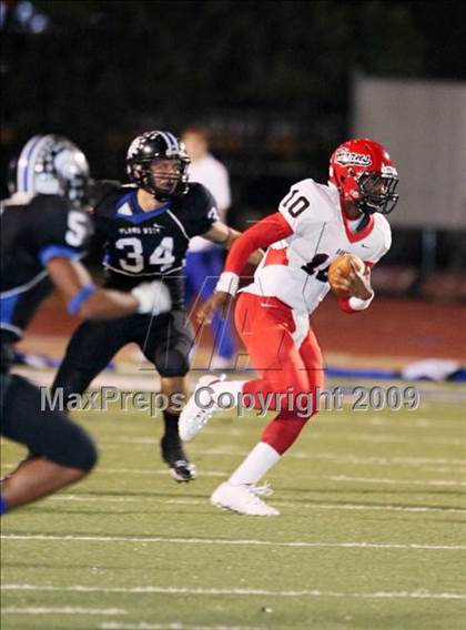 Thumbnail 2 in Plano West vs. Cedar Hill (Texas Bi-District Playoffs) photogallery.