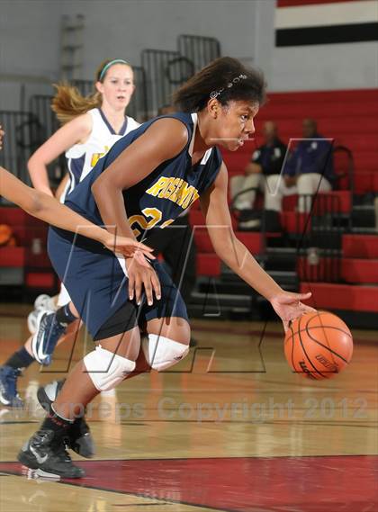 Thumbnail 3 in Rosemenot vs. Elk Grove (Cordova Tournament) photogallery.