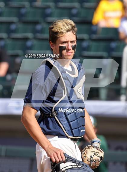Thumbnail 2 in Medway vs. Taconic (MIAA Division 3 Final) photogallery.