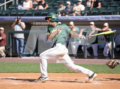 Thumbnail 2 in Medway vs. Taconic (MIAA Division 3 Final) photogallery.