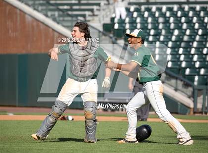 Thumbnail 1 in Medway vs. Taconic (MIAA Division 3 Final) photogallery.