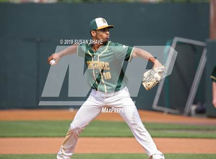 Thumbnail 3 in Medway vs. Taconic (MIAA Division 3 Final) photogallery.