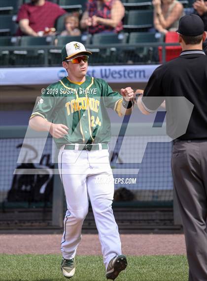 Thumbnail 1 in Medway vs. Taconic (MIAA Division 3 Final) photogallery.