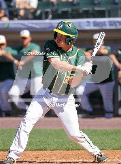 Thumbnail 2 in Medway vs. Taconic (MIAA Division 3 Final) photogallery.