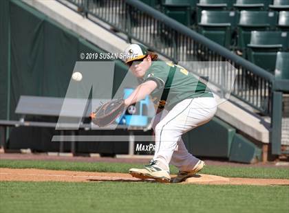 Thumbnail 1 in Medway vs. Taconic (MIAA Division 3 Final) photogallery.