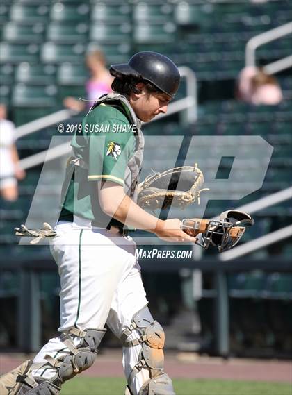 Thumbnail 2 in Medway vs. Taconic (MIAA Division 3 Final) photogallery.