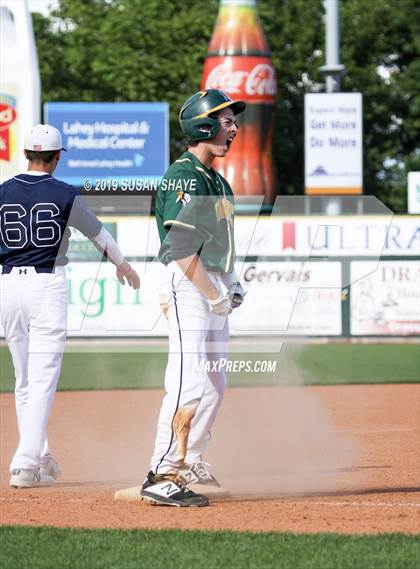 Thumbnail 2 in Medway vs. Taconic (MIAA Division 3 Final) photogallery.