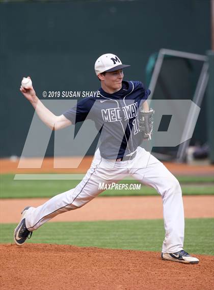 Thumbnail 1 in Medway vs. Taconic (MIAA Division 3 Final) photogallery.