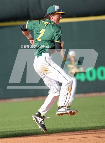 Thumbnail 3 in Medway vs. Taconic (MIAA Division 3 Final) photogallery.